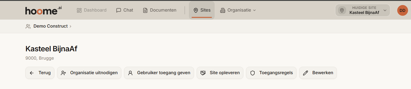 De sitepagina aan de kant van de aannemer, met de knop Site opleveren